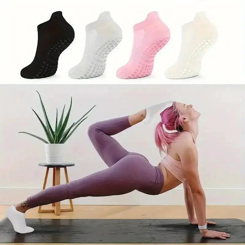 4 pairs Grip Pilates Socks for Women Non-slip Yoga Athletic Socks for Barre Ballet Barefoot Workout